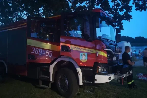 Pracowity weekend strażaków z OSP Święciechowa – pożar, kolizja i zabawa z dziećmi