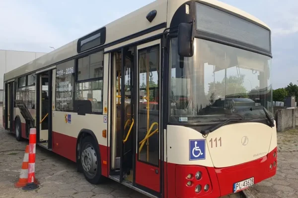 MZK Leszno ogłasza przetarg na sprzedaż dwóch autobusów Jelcz M121I/4 Mastero