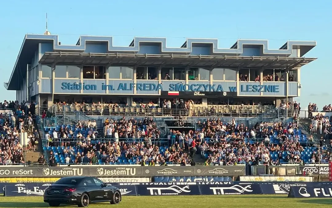 Unia Leszno kontra Sparta Wrocław: Stadion Smoka wyprzedany, emocje sięgają zenitu