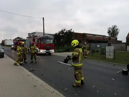 Wypadek w Jezierzycach Kościelnych – interweniowały służby