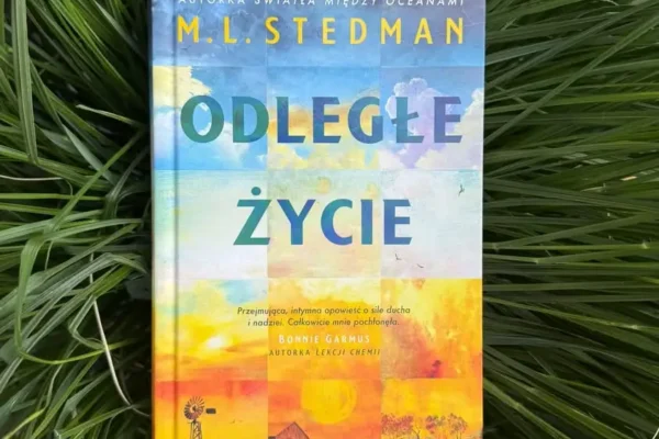 „Odległe życie” – polecajka tygodnia z biblioteki w Wijewie