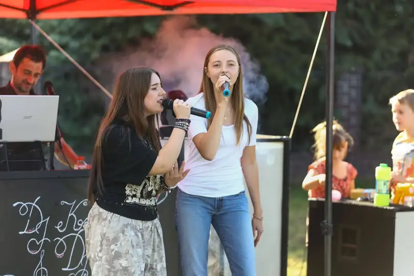 Wakacyjny Piknik Rodzinny w Lesznie – świetna zabawa na Gronowie