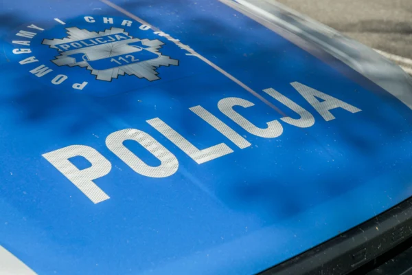 Uwaga kierowcy! Wyprzedzanie na drodze wojewódzkiej 323 – apel policji