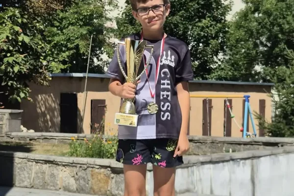 Jakub Oleszak z SOK Skoczki Święciechowa zwycięzcą turnieju szachowego w Bolkowie