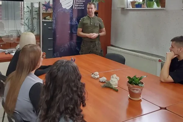 Spotkanie w Kościanie: Wojsko Polskie zachęca do służby