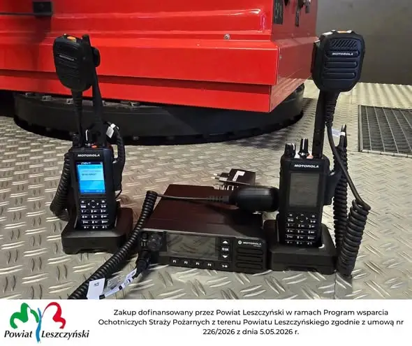 OSP Rydzyna wzbogaciła się o nowe radiotelefony Motorola