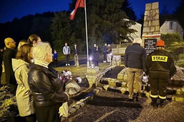 87. rocznica wybuchu II wojny światowej w Krzycku Wielkim – pamięć i hołd bohaterom