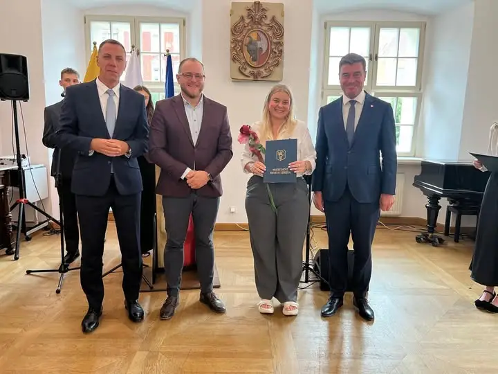 44 nauczycieli z Leszna otrzymało awans zawodowy