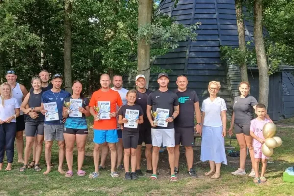 Sportowe lato w Krzemieniewie: turnieje tenisa, Mölkky i plażówki za nami