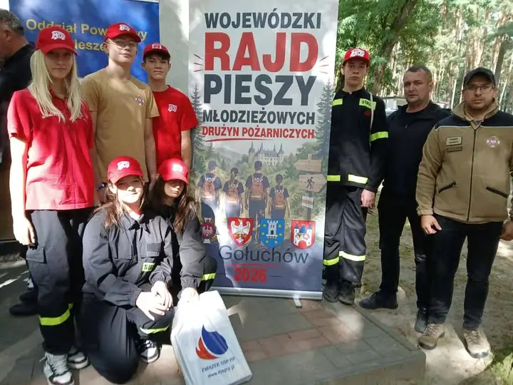 Młodzieżowa Drużyna Pożarnicza z Włoszakowic na rajdzie w Gołuchowie
