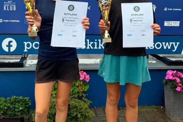 Brązowy medal Joanny Lewandowskiej w turnieju tenisowym OTK U12 „One Cup” w Pobiedziskach