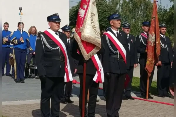 Jubileusz 100-lecia OSP Krzemieniewo – strażacy uhonorowani Złotym Znakiem Związku