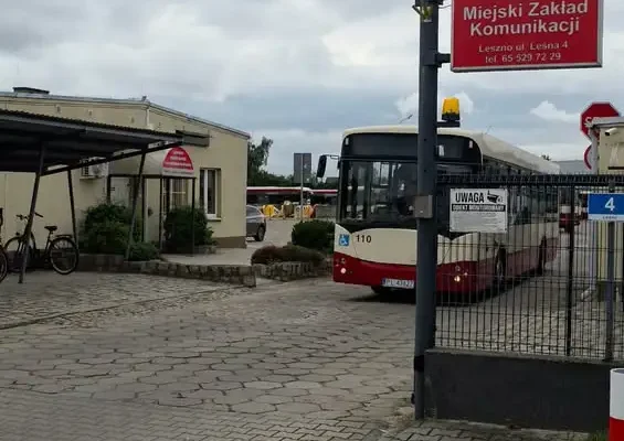 Jelcze M121I/4 uratowane przed złomowaniem – trafiły do miłośników komunikacji miejskiej