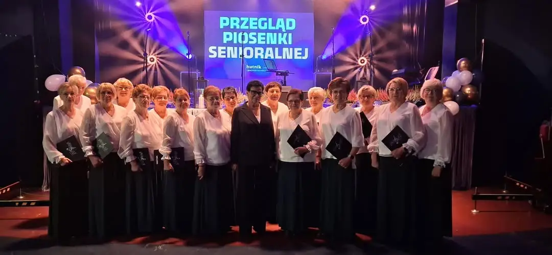 Zespół Melodia z Włoszakowic na V Przeglądzie Piosenki Senioralnej w Gostyniu