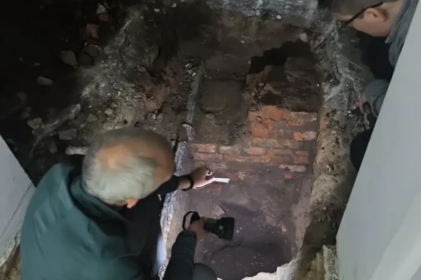 Archeolodzy zbadają podziemia MOK Leszno. Georadar odkryje historię kościoła, szpitala i cmentarza