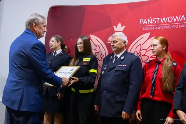 Młodzieżowa Drużyna Pożarnicza z Włoszakowic wyróżniona w Poznaniu