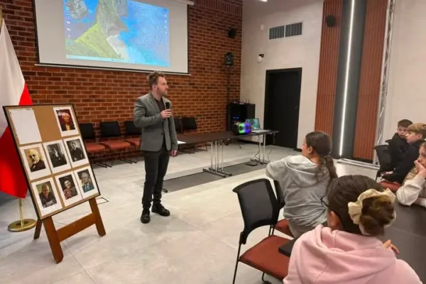 Brenno: szóstoklasiści poznali polskich noblistów w bibliotece